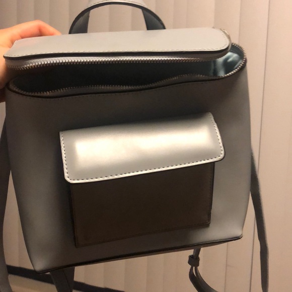 Baby blue bag with zip new (mini backpack) - Picture 4 of 6